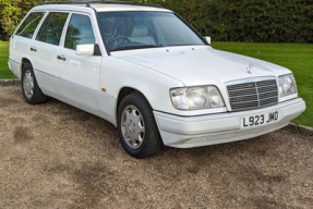 1994 Mercedes-Benz E 220