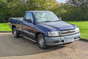 2002 Toyota Hi-Ace