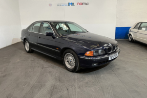 1999 BMW 523i