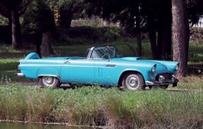 1956 Ford Thunderbird