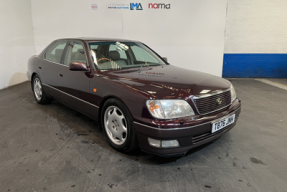 1999 Lexus LS 400