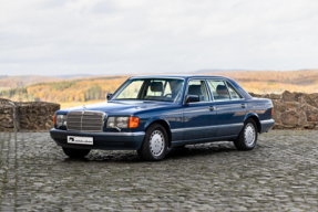 1991 Mercedes-Benz 560 SEL