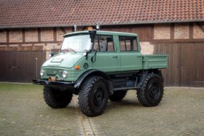 1986 Mercedes-Benz Unimog