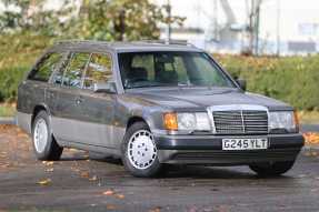 1990 Mercedes-Benz 300 TE