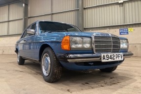 1984 Mercedes-Benz 200