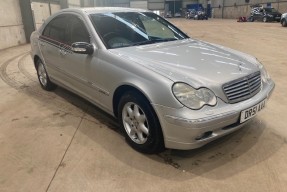 2002 Mercedes-Benz C 180