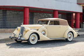 1937 Packard Super Eight