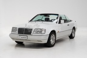 1996 Mercedes-Benz E 220