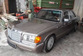 1987 Mercedes-Benz 300 SE