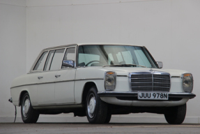 1975 Mercedes-Benz 240 D