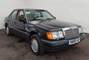 1990 Mercedes-Benz 300E