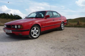 1990 BMW M5