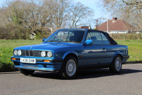 1993 BMW 318i