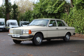 1983 Mercedes-Benz 300 D