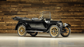 1914 Cadillac Model 30