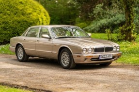 2002 Jaguar XJ