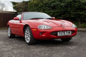 1999 Jaguar XKR