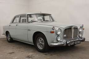 1969 Rover P5