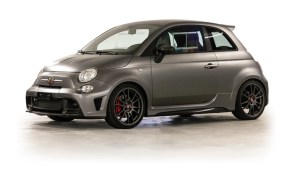 2016 Abarth 695 Biposto