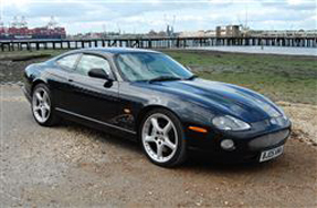 2005 Jaguar XKR