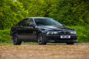 2000 BMW M5