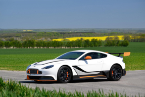 2015 Aston Martin Vantage GT12