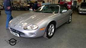 1999 Jaguar XK8