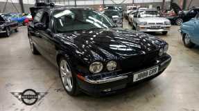 2004 Jaguar XJ8