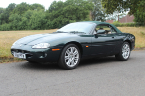 2000 Jaguar XK8