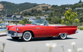 1957 Ford Thunderbird