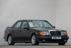 1988 Mercedes-Benz 300E