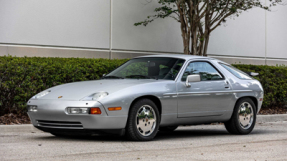 1988 Porsche 928 S4