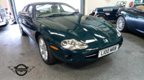 2000 Jaguar XK8