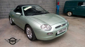 2001 MG MGF