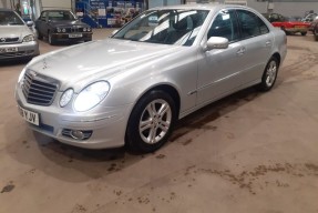 2008 Mercedes-Benz E 220