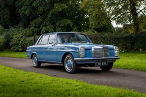 1971 Mercedes-Benz 220