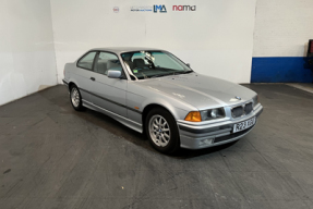 1998 BMW 318is