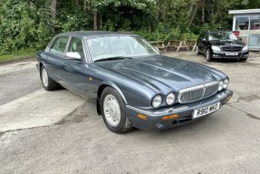 1998 Daimler V8