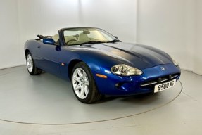 1998 Jaguar XK8