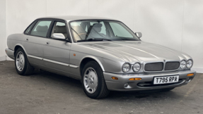 1999 Jaguar XJ