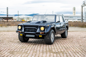 1994 Lamborghini LM002