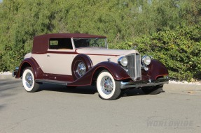 1934 Packard 1104