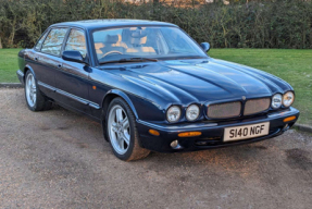 1998 Jaguar XJR