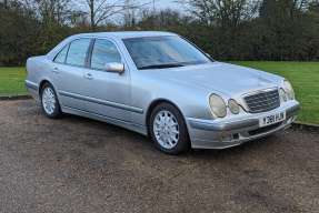 2001 Mercedes-Benz E 320