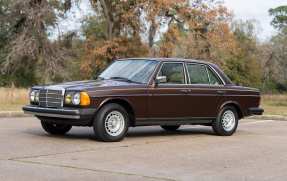 1984 Mercedes-Benz 300 D