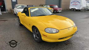 2000 Mazda MX-5