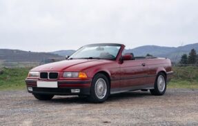 1994 BMW 320i