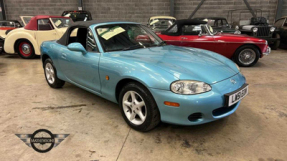 2002 Mazda MX-5