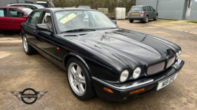 1998 Jaguar XJR