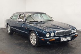 1998 Daimler Super V8